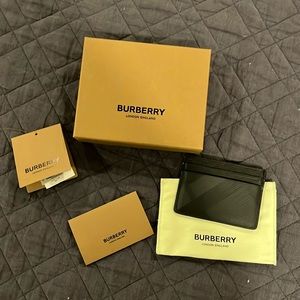 Burberry card case like new condition. With box dust bag and tags.